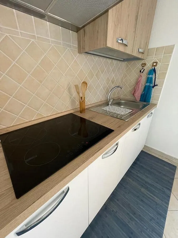 Isola Rossa La Paduledda Appartamento Vista Mare Il Mirto Cascabraga 0*,  이탈리아