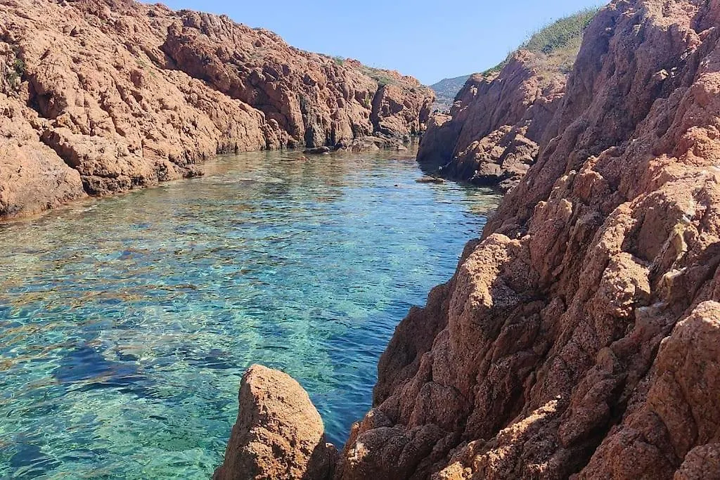 Isola Rossa La Paduledda Appartamento Vista Mare Il Mirto Cascabraga