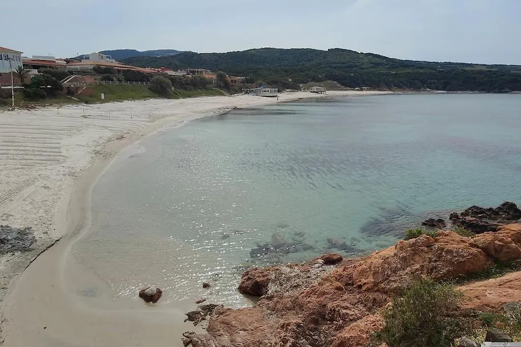 아파트 Isola Rossa La Paduledda Appartamento Vista Mare Il Mirto Cascabraga